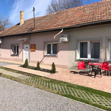 Három Tarka Macska Affittacamere 3*