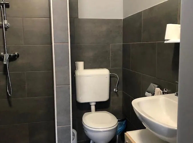 Guest house Harom Tarka Macska