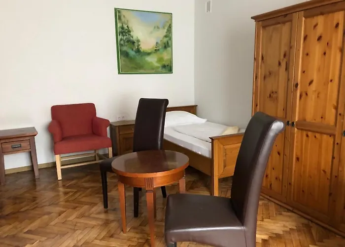 Harom Tarka Macska Guest house Sarospatak
