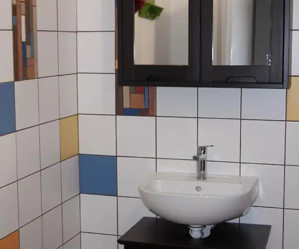 Guest house Harom Tarka Macska