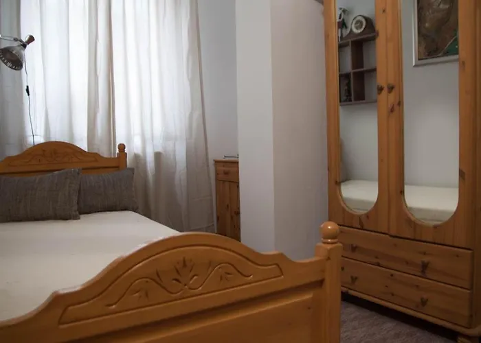 Harom Tarka Macska Sarospatak